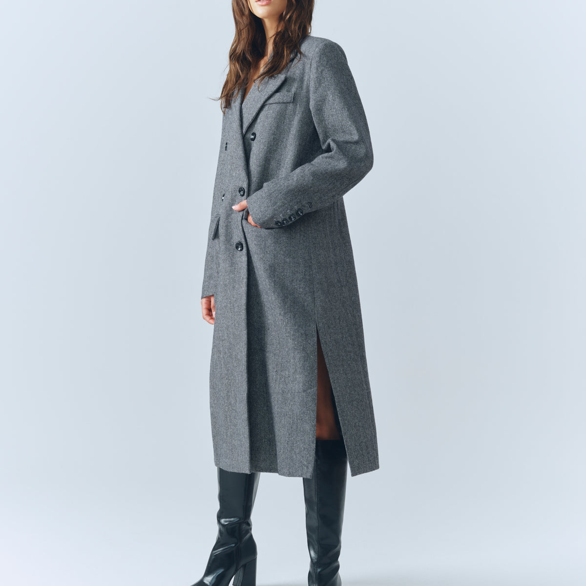 MB3380100_SIDE.jpg?crop=center 
