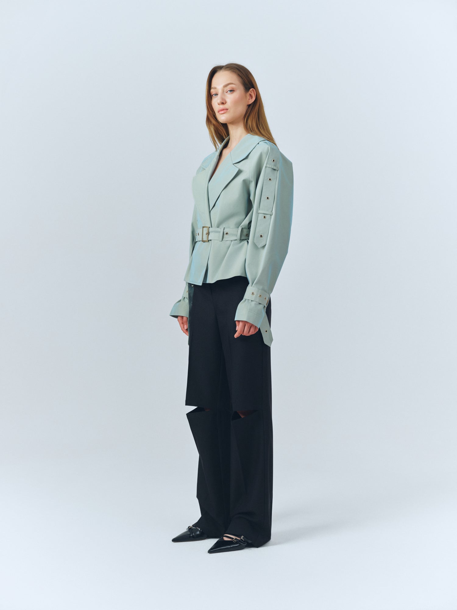 関税/送料込★VIVASTUDIO★25SS_CROPPED OVERSIZED TRENCH COAT Cropped Oversized Trenchcoat With Logo – MB by Marta Buzolić
